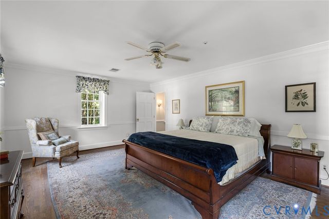 9301 Walhala Pt, North Chesterfield, VA 23236