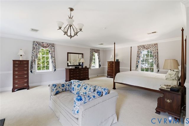 9301 Walhala Pt, North Chesterfield, VA 23236
