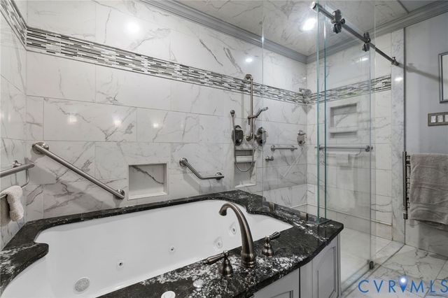 9301 Walhala Pt, North Chesterfield, VA 23236