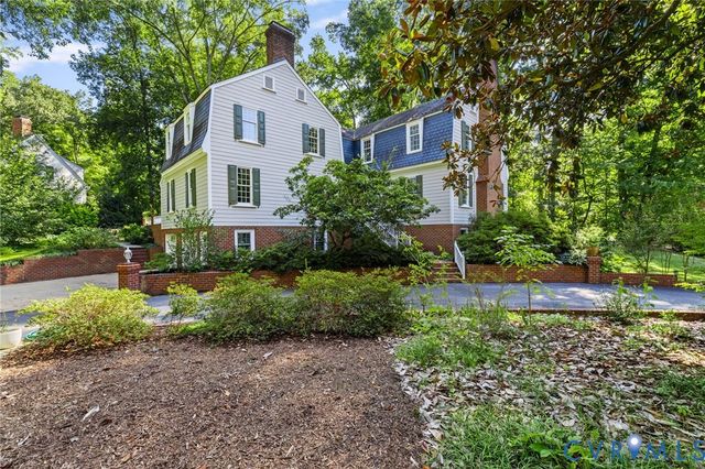 9301 Walhala Pt, North Chesterfield, VA 23236