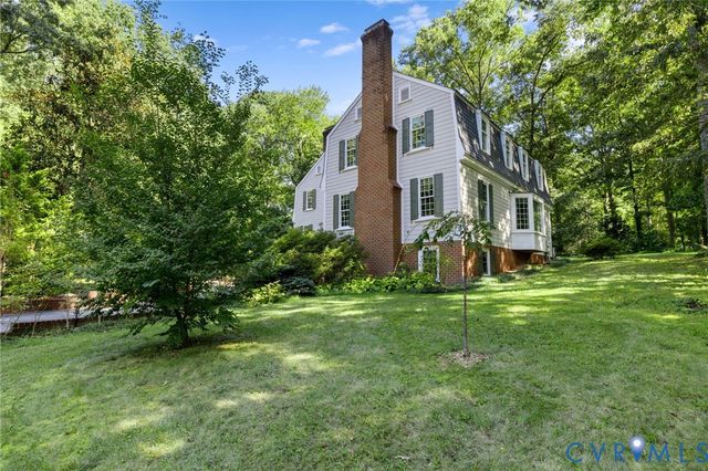 9301 Walhala Pt, North Chesterfield, VA 23236