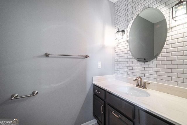 309 Picketts Crossing, Acworth, GA 30101