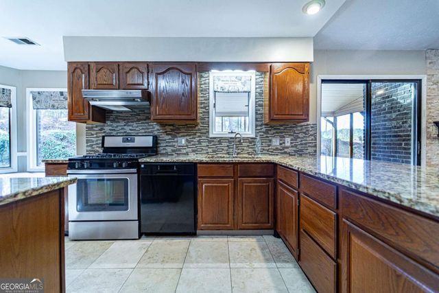 309 Picketts Crossing, Acworth, GA 30101