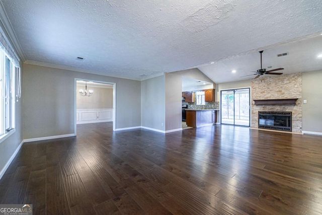 309 Picketts Crossing, Acworth, GA 30101