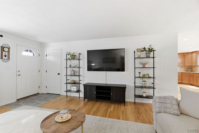 206 Haywood Road, Geddes, NY 13219