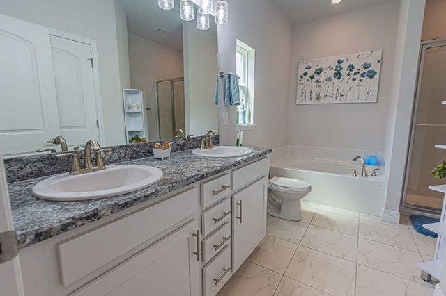 861 NE WHISTLING DUCK Way, Port St. Lucie, Port St Lucie, FL 34983