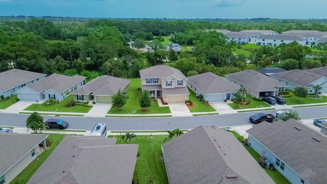 861 NE WHISTLING DUCK Way, Port St. Lucie, Port St Lucie, FL 34983