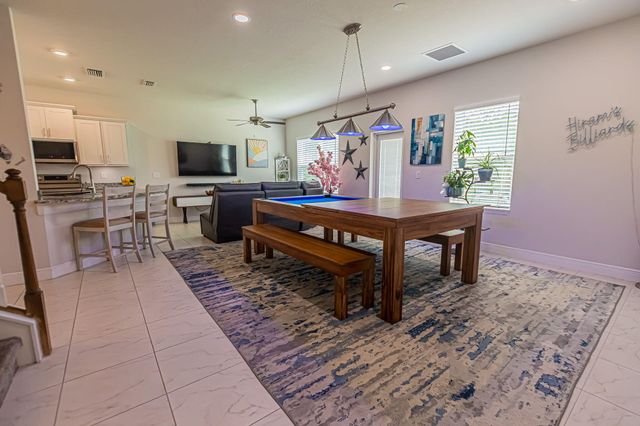 861 NE WHISTLING DUCK Way, Port St. Lucie, Port St Lucie, FL 34983