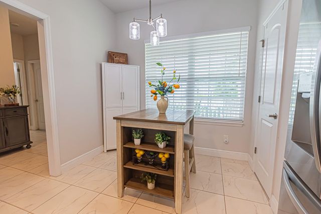 861 NE WHISTLING DUCK Way, Port St. Lucie, Port St Lucie, FL 34983