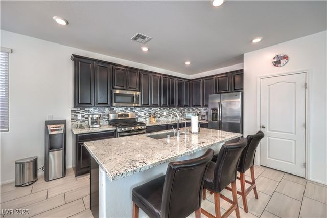 7497 Dequon Bay Court, Las Vegas, NV 89179