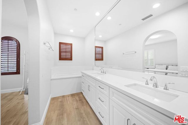10 Aryshire Lane, Ladera Ranch, CA 92694