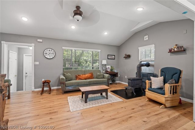 2306 Pevehouse Road, Van Buren, AR 72956