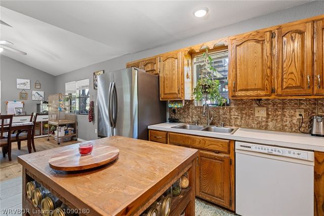 2306 Pevehouse Road, Van Buren, AR 72956