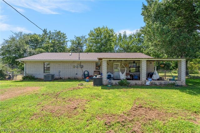 2306 Pevehouse Road, Van Buren, AR 72956