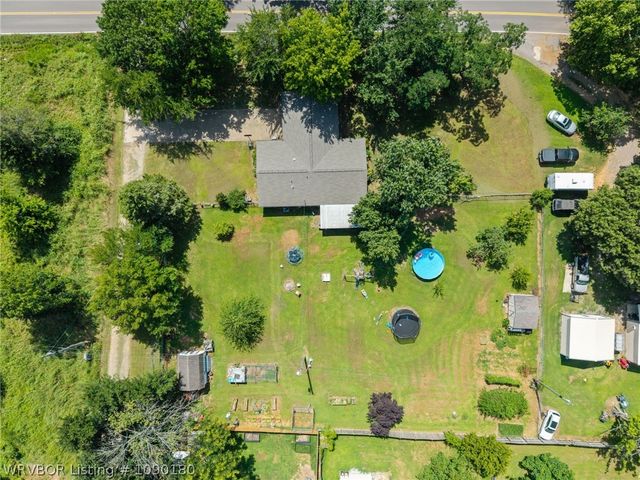 2306 Pevehouse Road, Van Buren, AR 72956