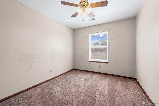 23622 Cottrell Street 5, Clinton Township, MI 48035