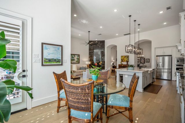 216 N Opulent Drive N, Montgomery, TX 77316