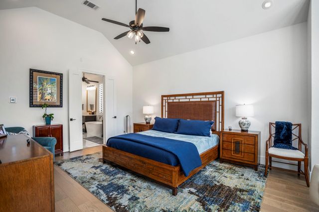 216 N Opulent Drive N, Montgomery, TX 77316