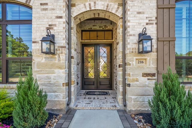 216 N Opulent Drive N, Montgomery, TX 77316