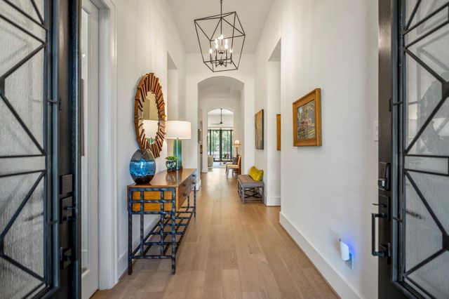 216 N Opulent Drive N, Montgomery, TX 77316