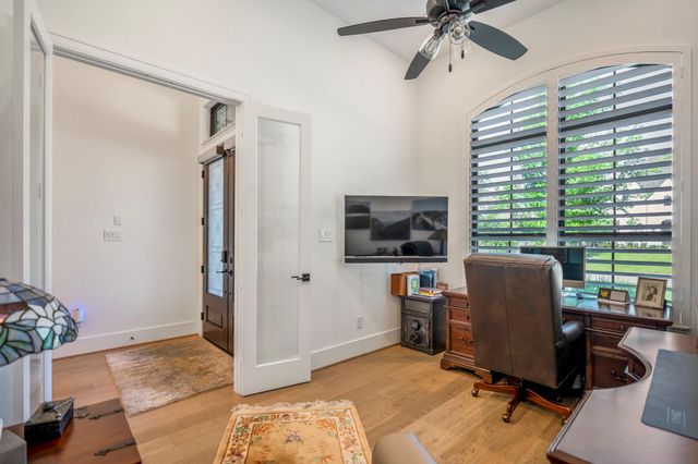 216 N Opulent Drive N, Montgomery, TX 77316