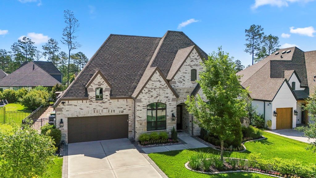216 N Opulent Drive N, Montgomery, TX 77316