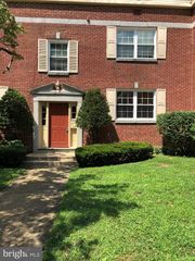 100 PARK BLVD #75B, Cherry Hill, NJ 08034