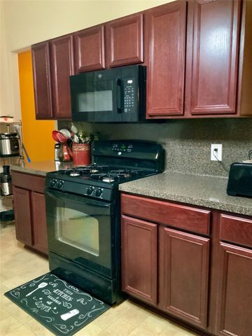 15707 Sheldon Ridge Way, Houston, TX 77044