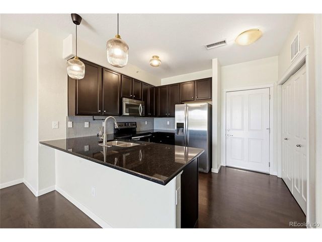 1162 Rockhurst Dr 401, Littleton, CO 80129