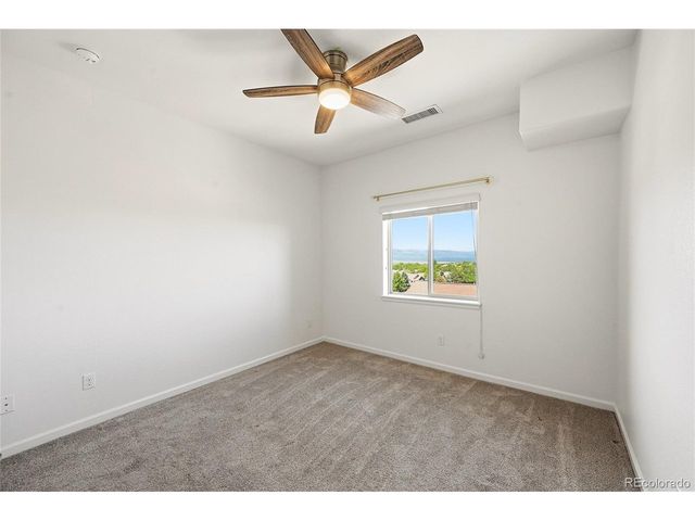 1162 Rockhurst Dr 401, Littleton, CO 80129