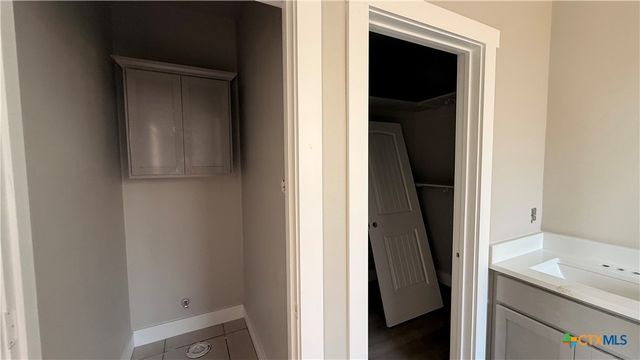 827 Liberty Park Drive, Belton, TX 76513