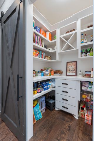 1023 Stockett Dr, Nashville, TN 37221