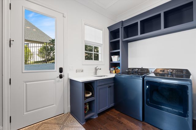 1023 Stockett Dr, Nashville, TN 37221