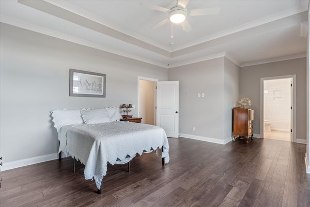 1023 Stockett Dr, Nashville, TN 37221