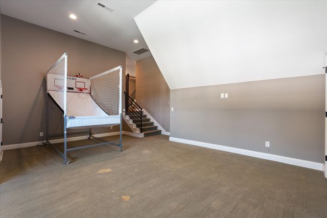 1023 Stockett Dr, Nashville, TN 37221