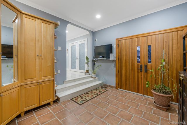 6372 74th Street, Middle Village, NY 11379