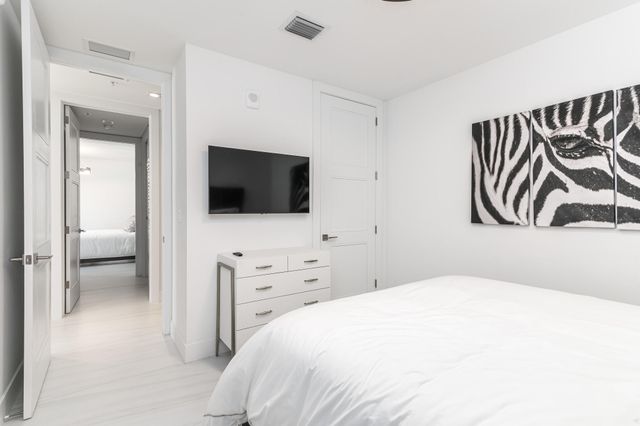 155 E BOCA RATON Road 820, Boca Raton, FL 33432