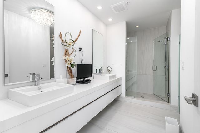 155 E BOCA RATON Road 820, Boca Raton, FL 33432