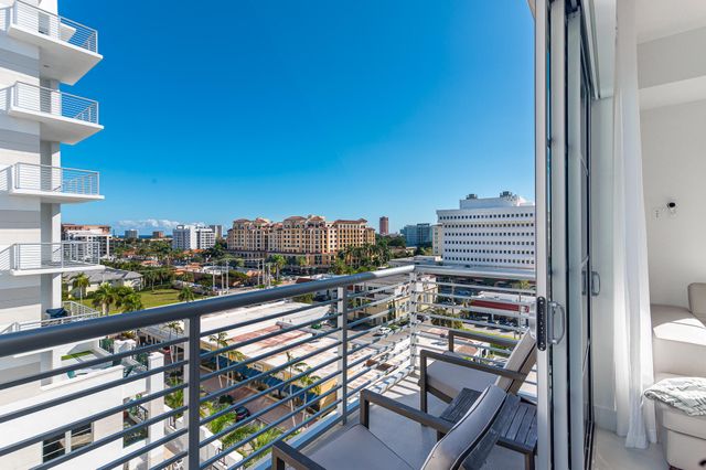 155 E BOCA RATON Road 820, Boca Raton, FL 33432