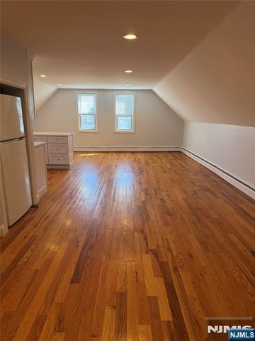 290 Paterson Plank Road 3, Jersey City, NJ 07307