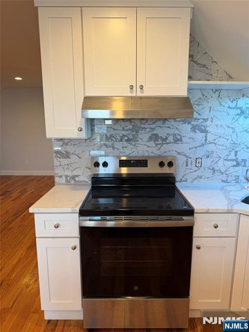 290 Paterson Plank Road 3, Jersey City, NJ 07307