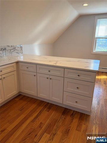 290 Paterson Plank Road 3, Jersey City, NJ 07307