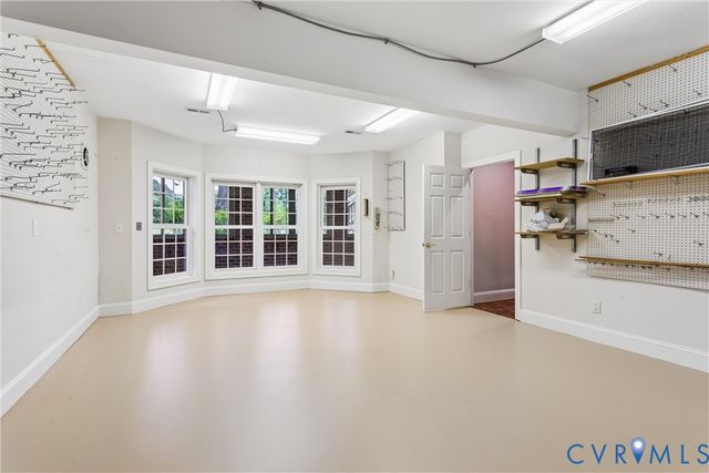 3009 Travis Pond Rd, Williamsburg, VA 23185