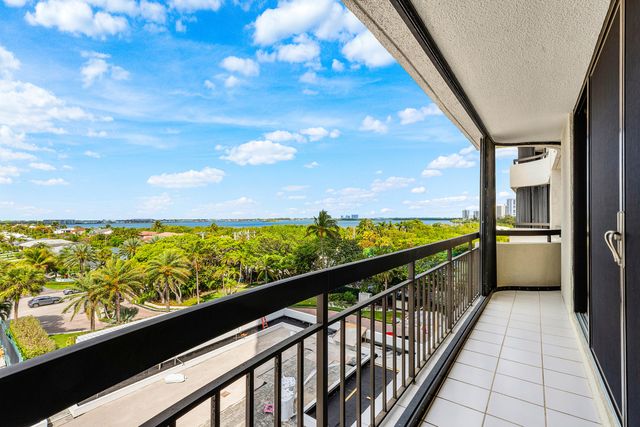 4100 N Ocean Avenue 504, Singer Island, FL 33404