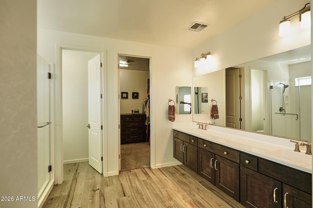 16622 S 6TH Place, Phoenix, AZ 85048