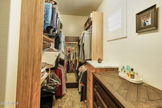 16622 S 6TH Place, Phoenix, AZ 85048