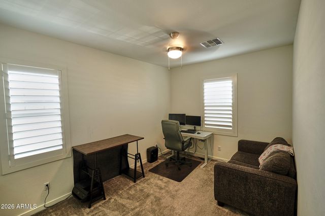 16622 S 6TH Place, Phoenix, AZ 85048