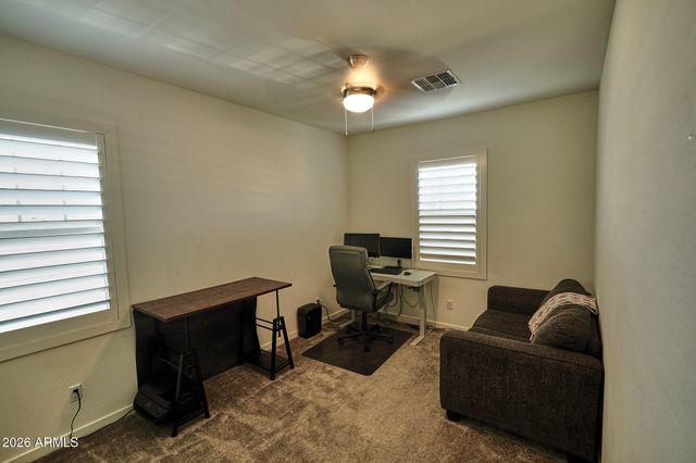 16622 S 6TH Place, Phoenix, AZ 85048