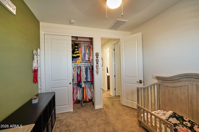 16622 S 6TH Place, Phoenix, AZ 85048