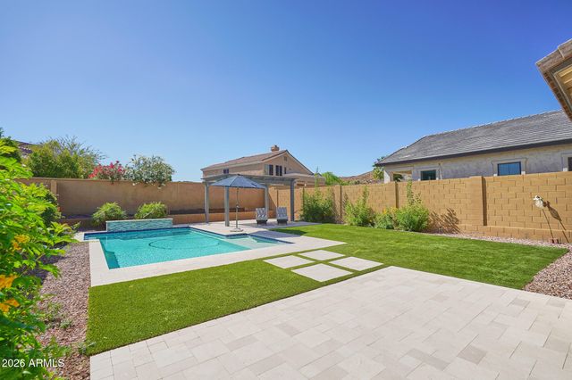 16622 S 6TH Place, Phoenix, AZ 85048